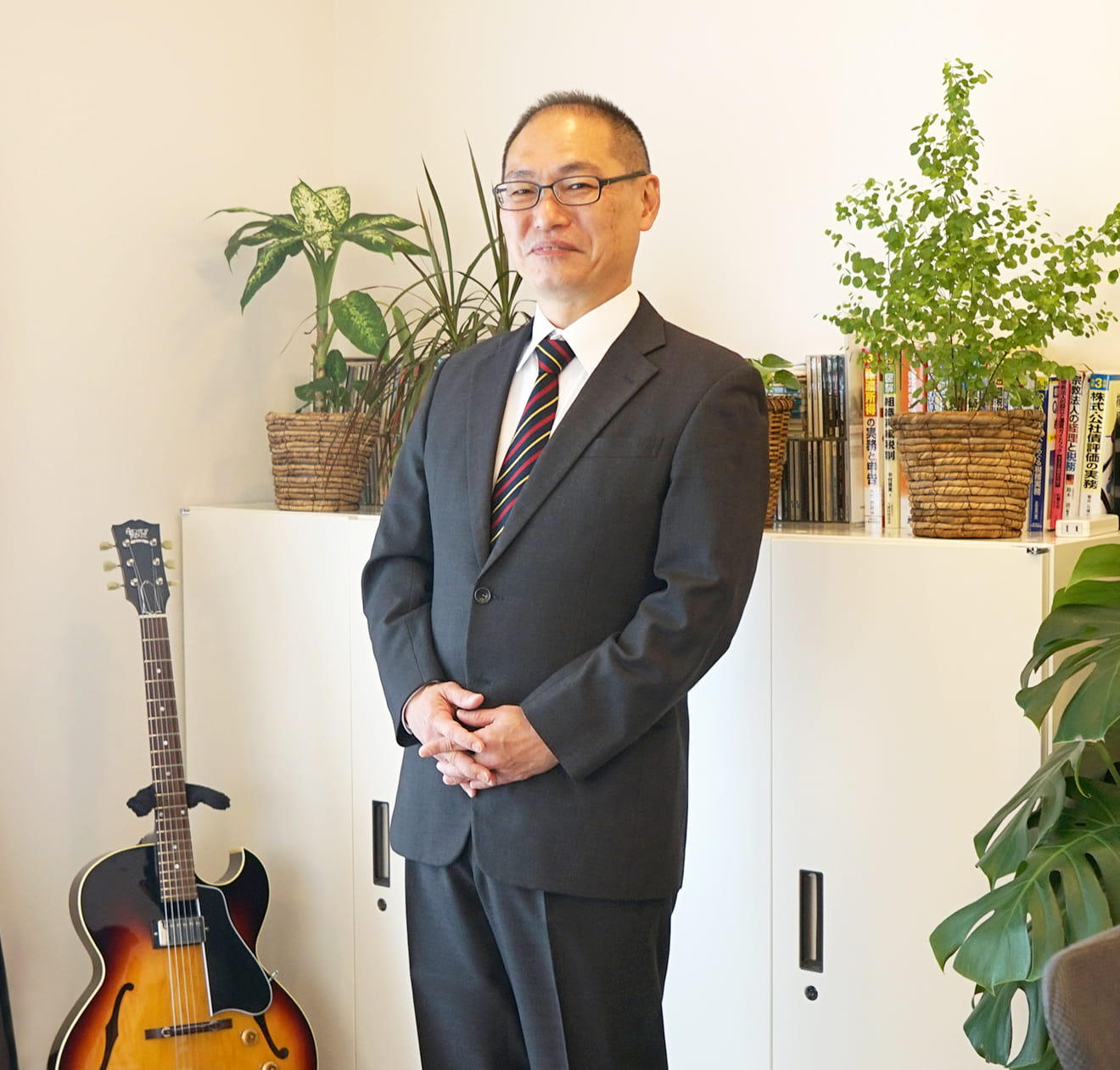 税理士 中村寿哉(なかむら としや)